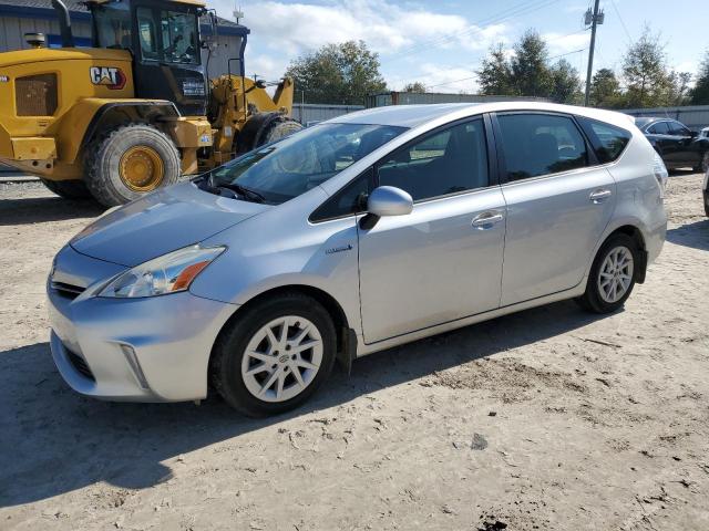 2013 TOYOTA PRIUS V, 