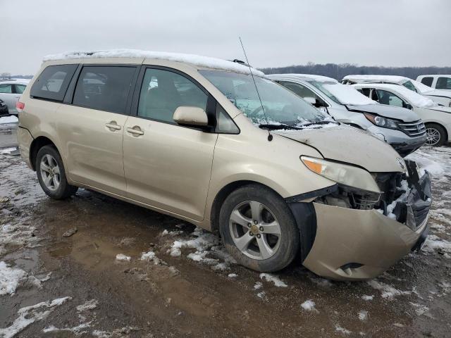 5TDKK3DC1BS149297 - 2011 TOYOTA SIENNA LE GOLD photo 4