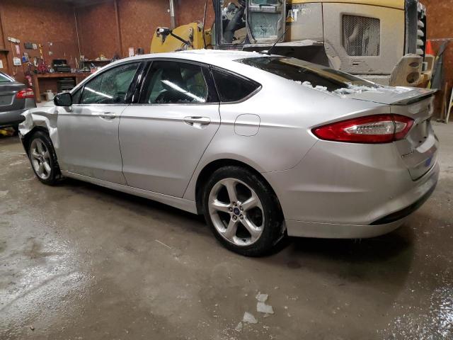 3FA6P0H70GR277609 - 2016 FORD FUSION SE SILVER photo 2