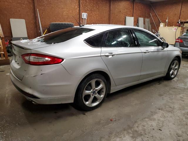 3FA6P0H70GR277609 - 2016 FORD FUSION SE SILVER photo 3