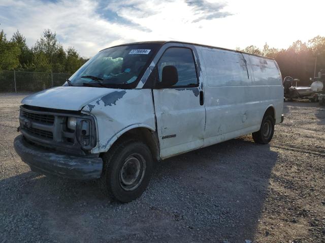 1GCGG29R7Y1203805 - 2000 CHEVROLET EXPRESS G2 WHITE photo 2