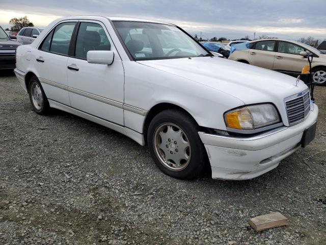 WDBHA24G0XA737964 - 1999 MERCEDES-BENZ C 230 WHITE photo 4