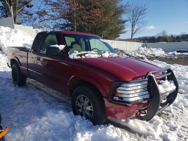 1GTDT19W028244452 - 2002 GMC SONOMA MAROON photo 4