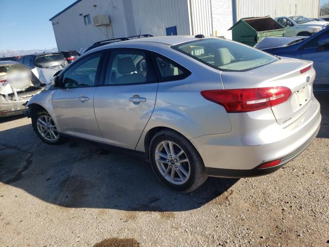 1FADP3F25JL231697 - 2018 FORD FOCUS SE SILVER photo 2