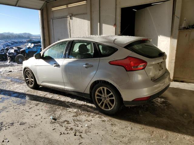 1FADP3K24FL328628 - 2015 FORD FOCUS SE SILVER photo 2