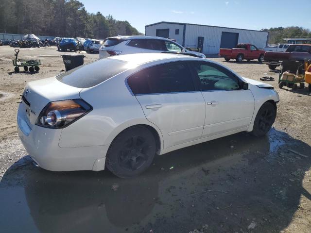 1N4AL21E08N529910 - 2008 NISSAN ALTIMA 2.5 WHITE photo 3