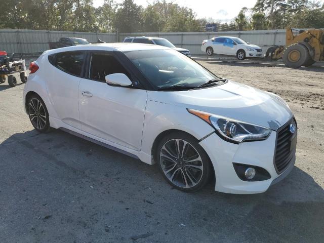 KMHTC6AEXGU267730 - 2016 HYUNDAI VELOSTER TURBO WHITE photo 4