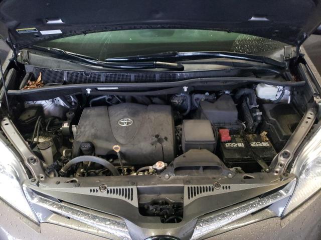 5TDDZ3DC0KS227587 - 2019 TOYOTA SIENNA XLE GRAY photo 12