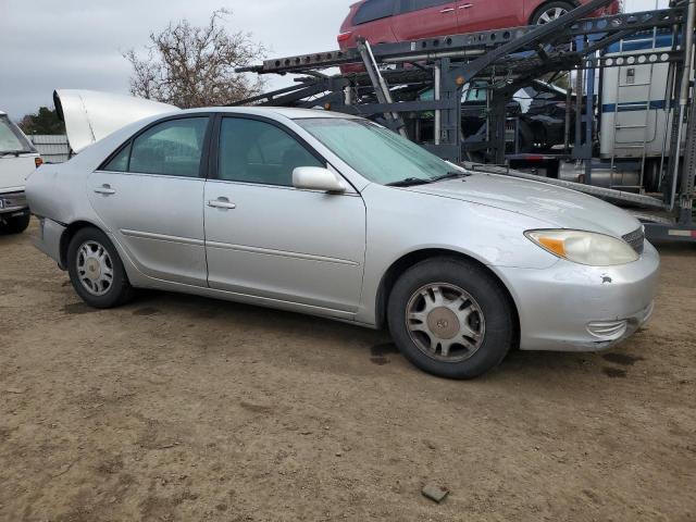 4T1BE32K42U068366 - 2002 TOYOTA CAMRY LE SILVER photo 4
