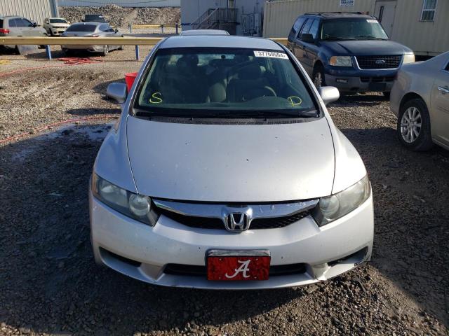 2HGFA16579H319079 - 2009 HONDA CIVIC LX SILVER photo 5