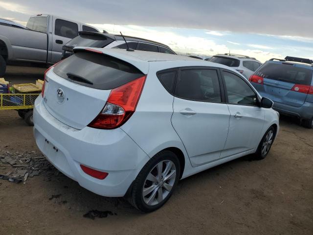 KMHCU5AE2DU088231 - 2013 HYUNDAI ACCENT GLS WHITE photo 3