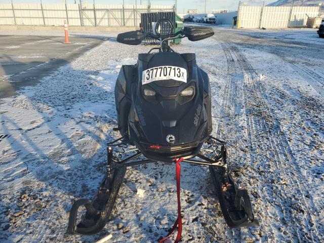 2BPSTJPA1PV000469 - 2023 SKI DOO RENEGADE BLACK photo 2