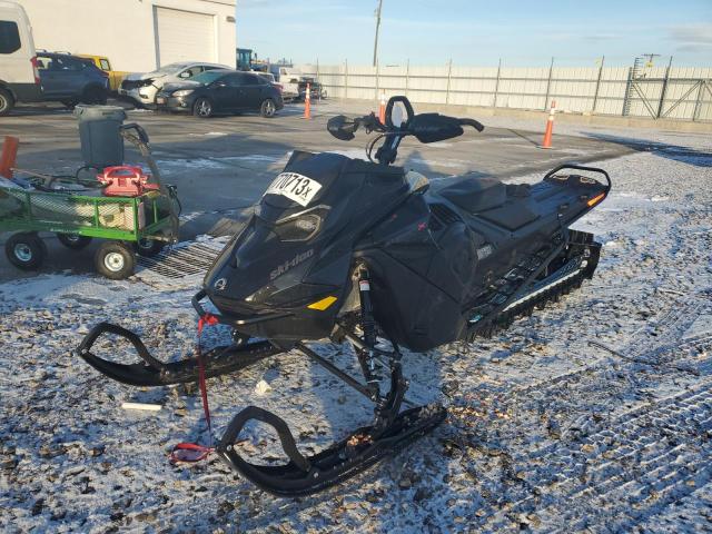 2BPSTJPA1PV000469 - 2023 SKI DOO RENEGADE BLACK photo 3