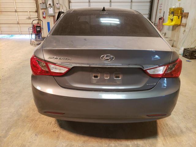 5NPEC4AC2DH657310 - 2013 HYUNDAI SONATA SE GRAY photo 6