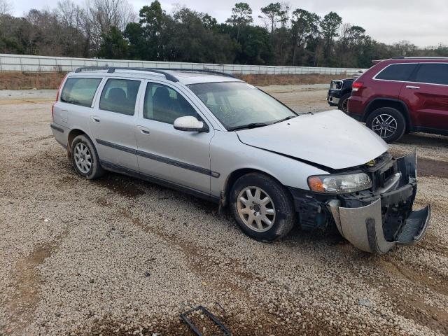 YV1SW61T532298695 - 2003 VOLVO V70 SILVER photo 4