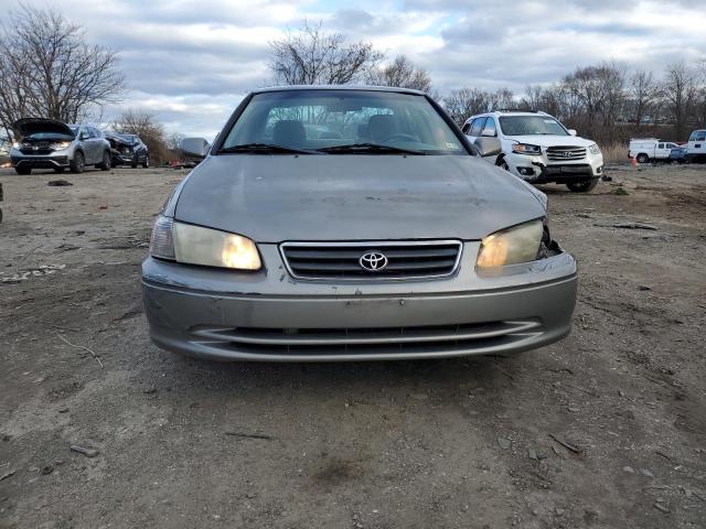 4T1BG22K31U049018 - 2001 TOYOTA CAMRY CE BEIGE photo 5