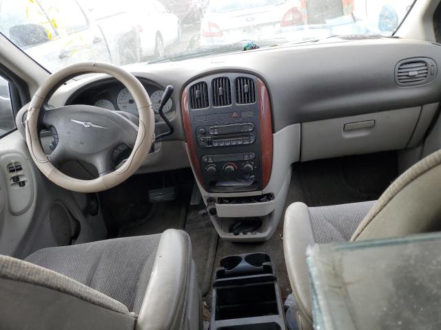 1C4GP45R15B178441 - 2005 CHRYSLER TOWN & COU 金色 照片 8