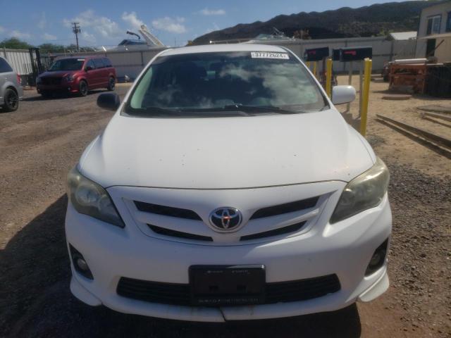 2T1BU4EE3CC916349 - 2012 TOYOTA COROLLA BASE WHITE photo 5