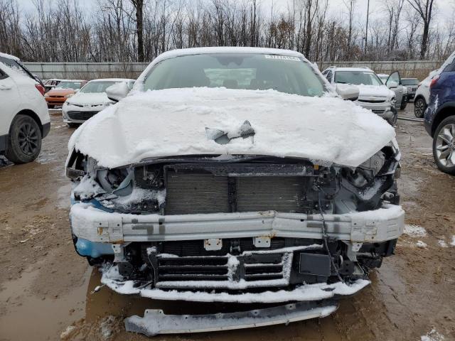 3FA6P0HD8LR250514 - 2020 FORD FUSION SE WHITE photo 5