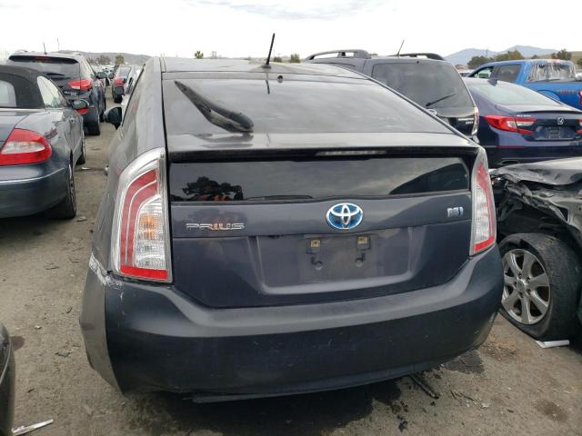 JTDKN3DU6F1914667 - 2015 TOYOTA PRIUS GRAY photo 6