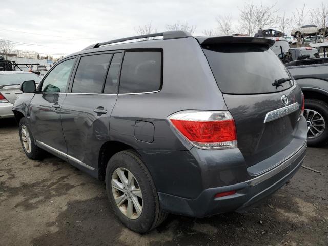 5TDBK3EH4DS251156 - 2013 TOYOTA HIGHLANDER BASE GRAY photo 2