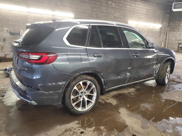 5UXCR6C01N9M46175 - 2022 BMW X5 XDRIVE40I CHARCOAL photo 3