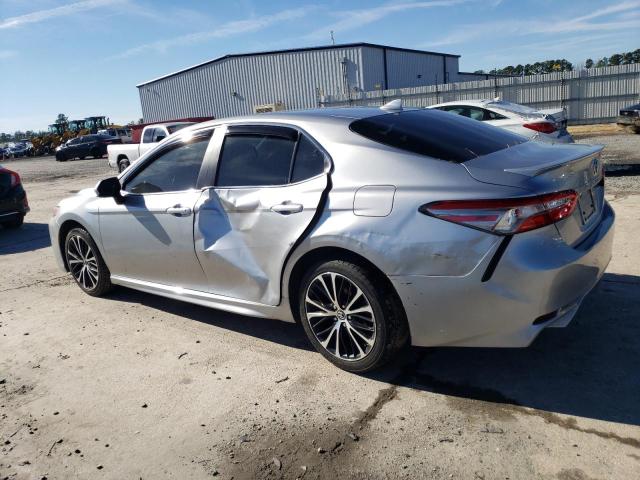 4T1B11HK2KU738486 - 2019 TOYOTA CAMRY L SILVER photo 2