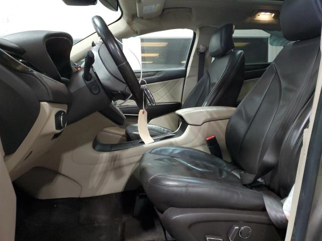 5LMCJ3D96HUL12373 - 2017 LINCOLN MKC RESERVE TAN photo 7
