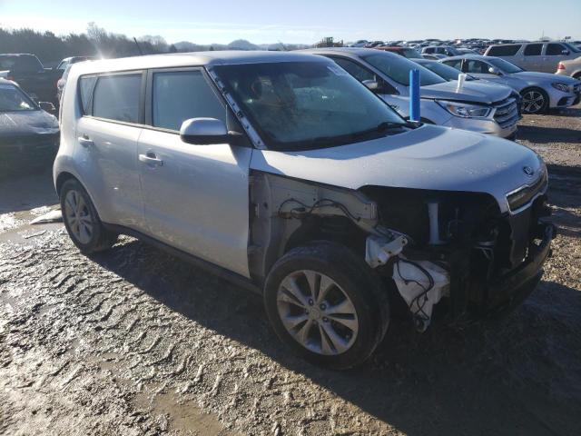 KNDJP3A53G7837841 - 2016 KIA SOUL + SILVER photo 4