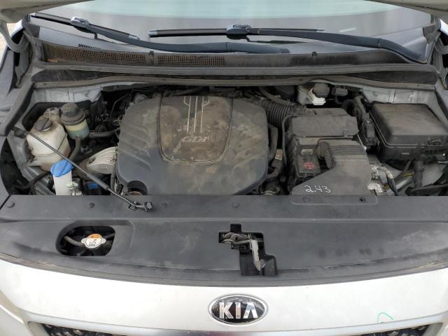 KNDMC5C16G6099649 - 2016 KIA SEDONA EX SILVER photo 12