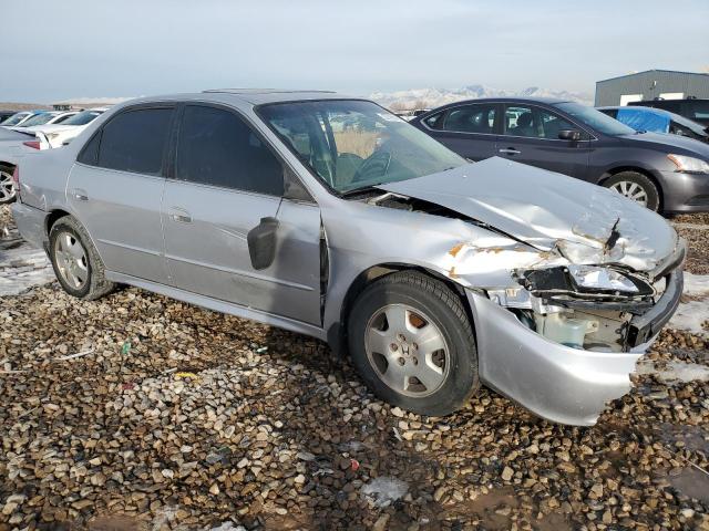 1HGCG16542A015620 - 2002 HONDA ACCORD EX SILVER photo 4