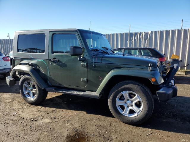 1J4FA54158L553240 - 2008 JEEP WRANGLER SAHARA GREEN photo 4