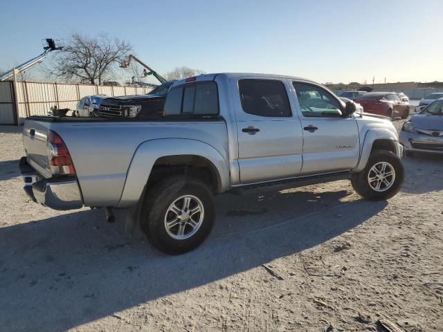 5TFJU4GNXBX003399 - 2011 TOYOTA TACOMA DOUBLE CAB PRERUNNER SILVER photo 3
