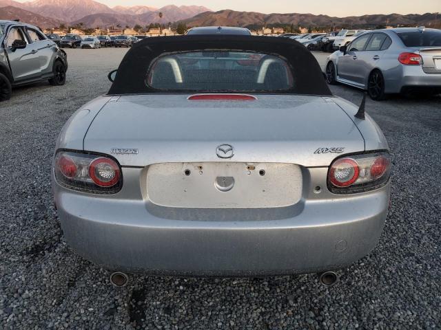 JM1NC25F280153545 - 2008 MAZDA MX-5 MIATA SILVER photo 6