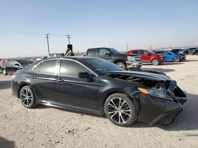 JTNB11HK0J3010816 - 2018 TOYOTA CAMRY L BLACK photo 4