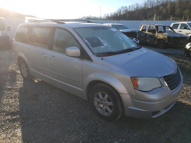 2A8HR54169R567916 - 2009 CHRYSLER TOWN & COU TOURING SILVER photo 4