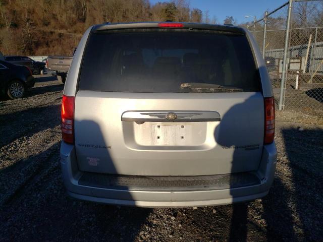 2A8HR54169R567916 - 2009 CHRYSLER TOWN & COU TOURING SILVER photo 6