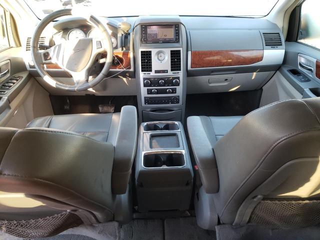 2A8HR54169R567916 - 2009 CHRYSLER TOWN & COU TOURING SILVER photo 8