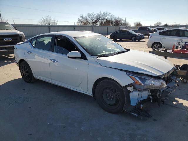 1N4BL4BV3LN316781 - 2020 NISSAN ALTIMA S WHITE photo 4