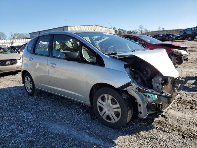 JHMGE8H36BC028558 - 2011 HONDA FIT SILVER photo 4