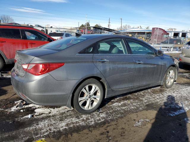 5NPEC4AC6DH582658 - 2013 HYUNDAI SONATA SE SILVER photo 3