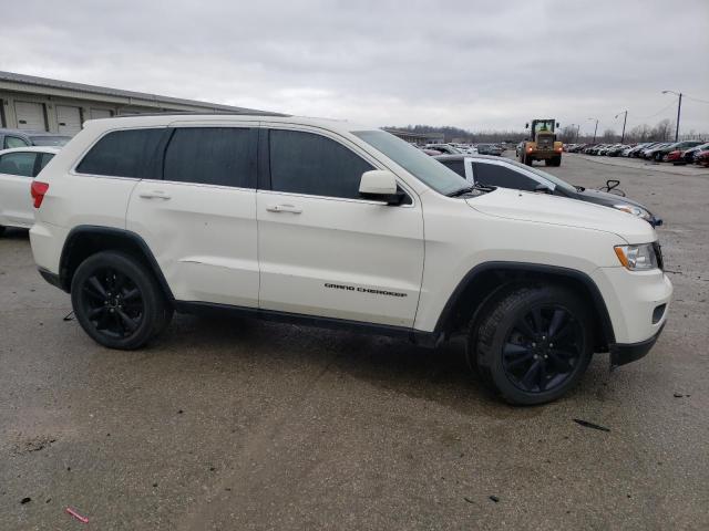 1C4RJFAT6CC353619 - 2012 JEEP GRAND CHER LAREDO WHITE photo 4