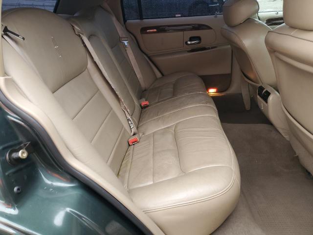 1LNHM81W61Y727618 - 2001 LINCOLN TOWN CAR EXECUTIVE GREEN photo 10