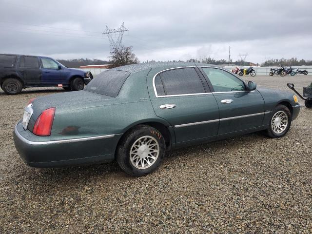 1LNHM81W61Y727618 - 2001 LINCOLN TOWN CAR EXECUTIVE GREEN photo 3