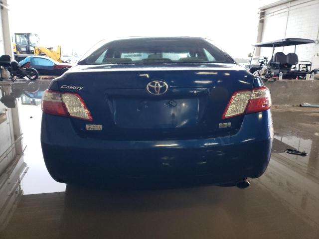 4T1BB46K57U012694 - 2007 TOYOTA CAMRY HYBRID BLUE photo 6