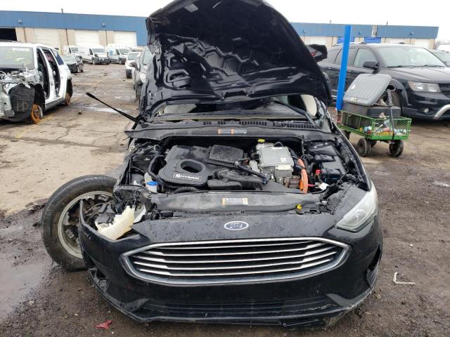 3FA6P0LU4KR108151 - 2019 FORD FUSION SE BLACK photo 5