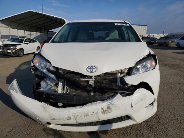 5TDZK3DC9ES483807 - 2014 TOYOTA SIENNA WHITE photo 5