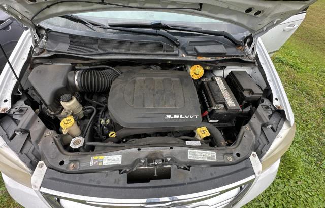 2C4RC1BG2ER446517 - 2014 CHRYSLER TOWN & COU TOURING WHITE photo 7