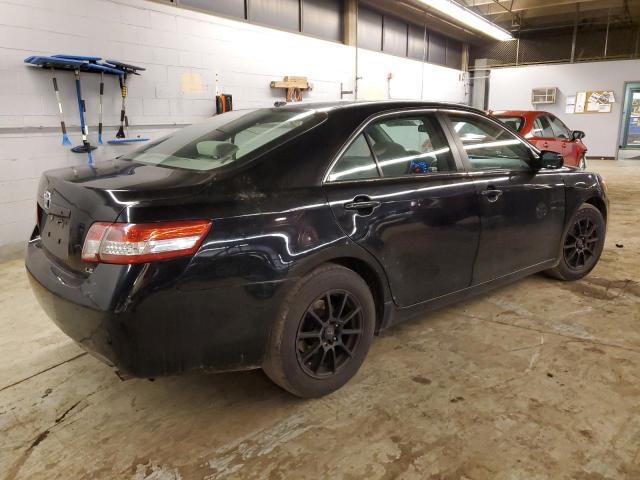 4T4BF3EK8AR072661 - 2010 TOYOTA CAMRY BASE GRAY photo 3