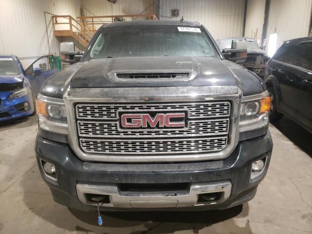 1GT12UEYXJF282893 - 2018 GMC SIERRA K2500 DENALI BLUE photo 5